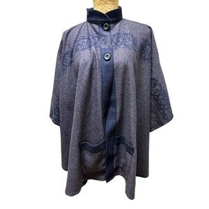 Vtg Mary Flaherty Irish Angora Lambswool Cape Galway Shawl Ruana Celtic Fairie